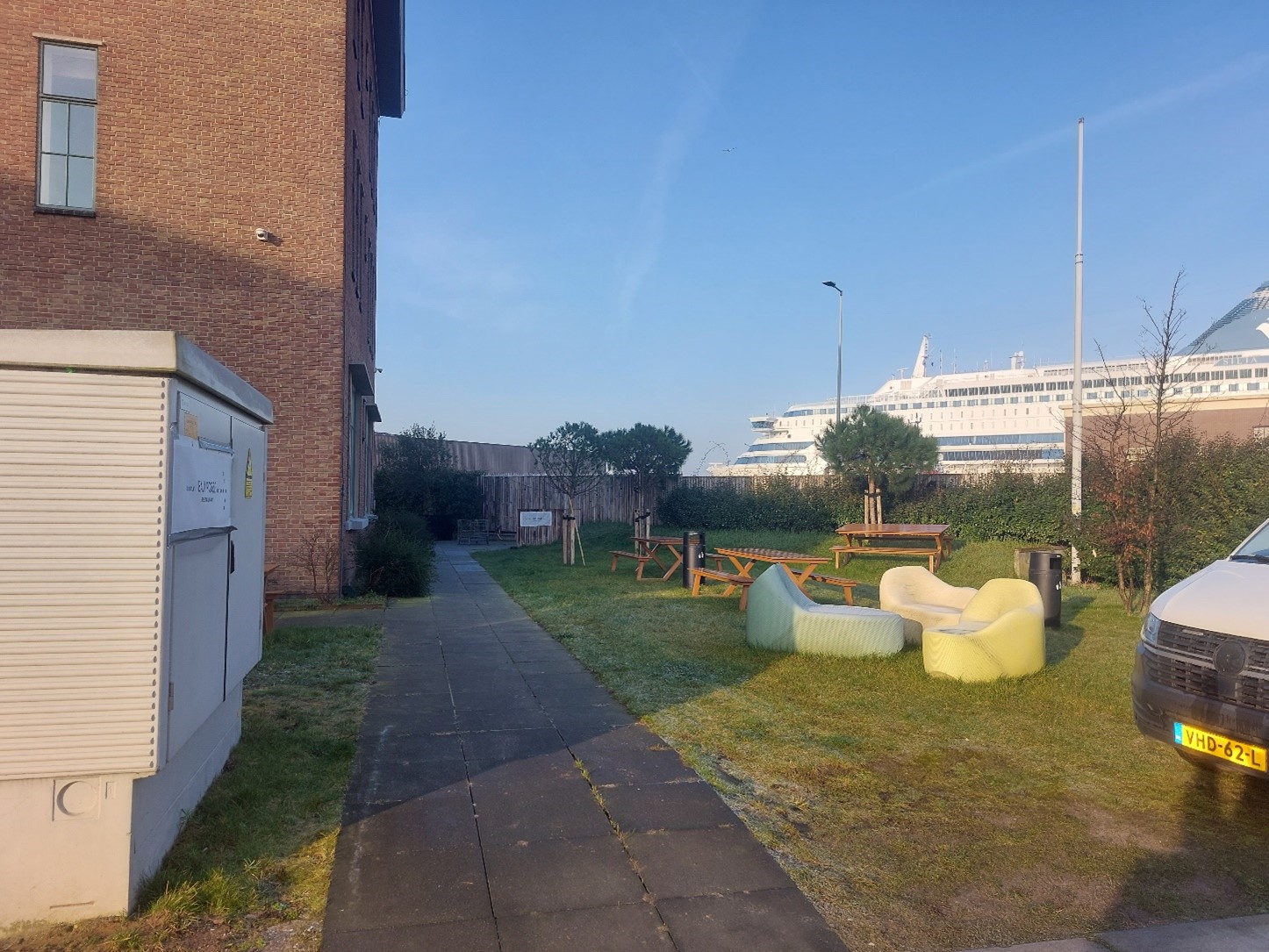 tuin steurgebouw
